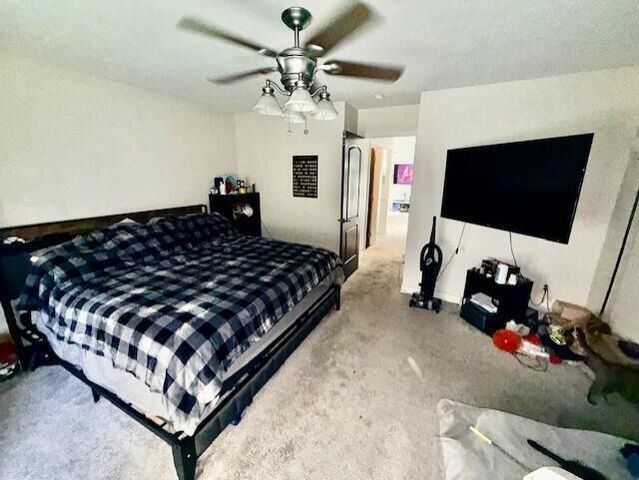 8840 Meadow Grass Lane, Lewis Center, OH 43035