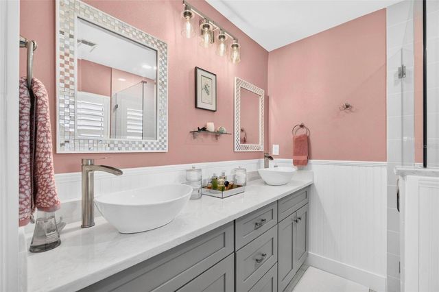53 DOLPHIN DRIVE, Treasure Island, FL 33706