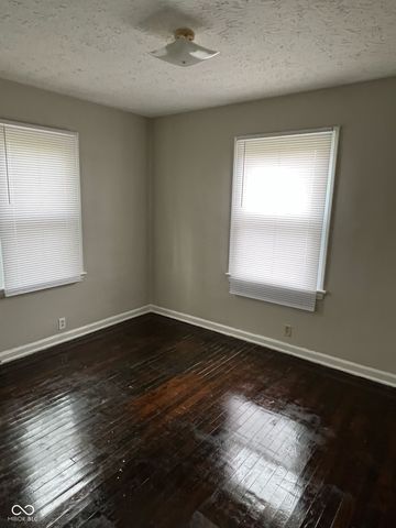 930 N Kealing Avenue, Indianapolis, IN 46201