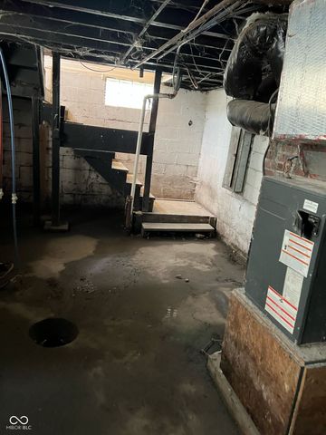 930 N Kealing Avenue, Indianapolis, IN 46201