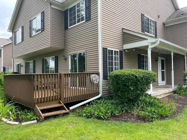 462 Village Creek Drive 462, Lake In The Hills, IL 60156