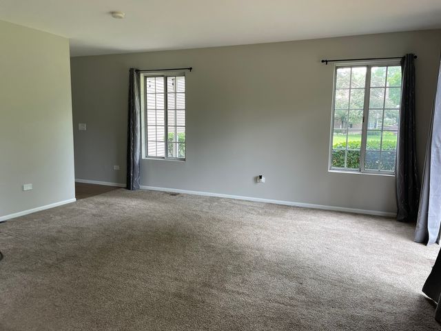 462 Village Creek Drive 462, Lake In The Hills, IL 60156