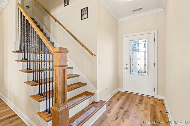 3016 Garden Villa Drive, Jeffersonville, IN 47130