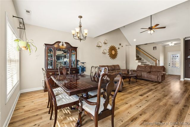 3016 Garden Villa Drive, Jeffersonville, IN 47130