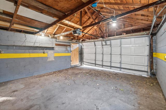 5416 51st Avenue N, Crystal, MN 55429