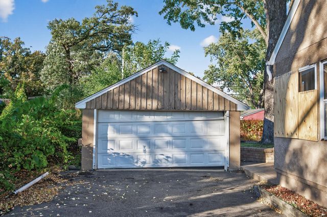 5416 51st Avenue N, Crystal, MN 55429