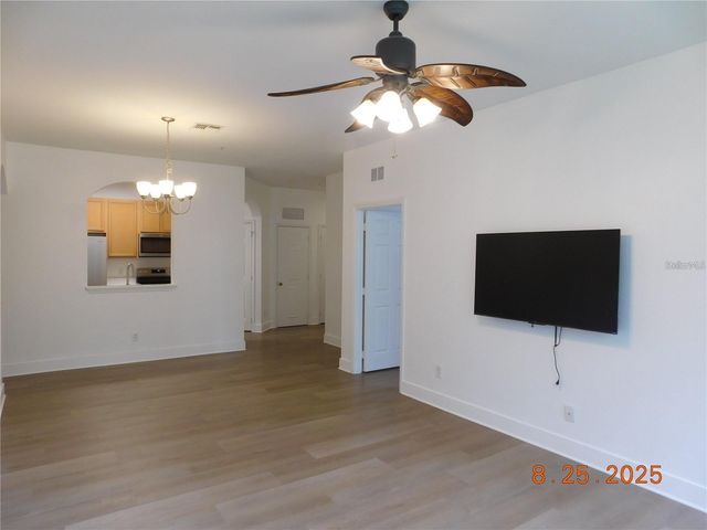 6100 STEVENSON DRIVE 105, Orlando, FL 32835