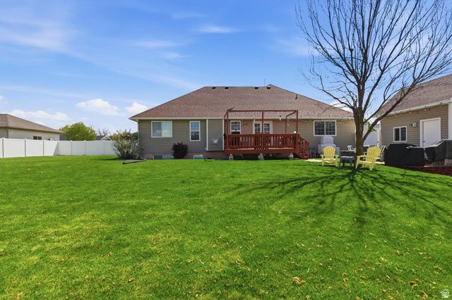 1075 DOUBLE EAGLE CIR, Preston, ID 83263