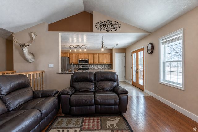 1075 DOUBLE EAGLE CIR, Preston, ID 83263
