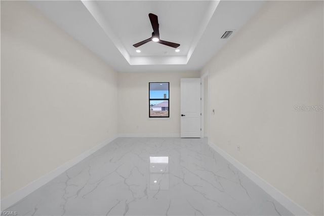 2903 VILLA AVENUE S, Lehigh Acres, FL 33976