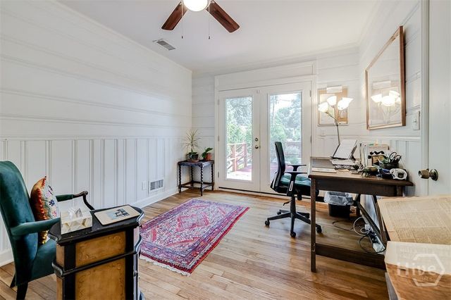 18 E 61st Street, Savannah, GA 31405