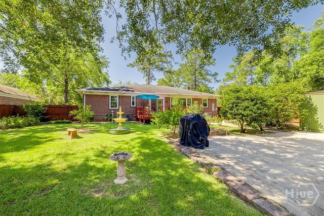 18 E 61st Street, Savannah, GA 31405