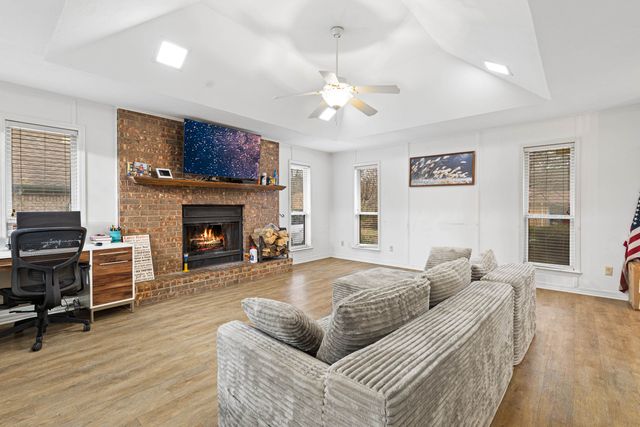 118 E Sycamore, Longview, TX 75604