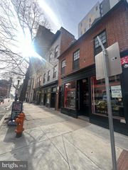 106 N EUTAW ST #3B, Baltimore, MD 21201