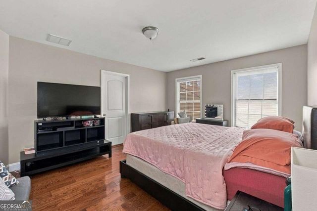 61 Oxford Brook Way, Lawrenceville, GA 30046
