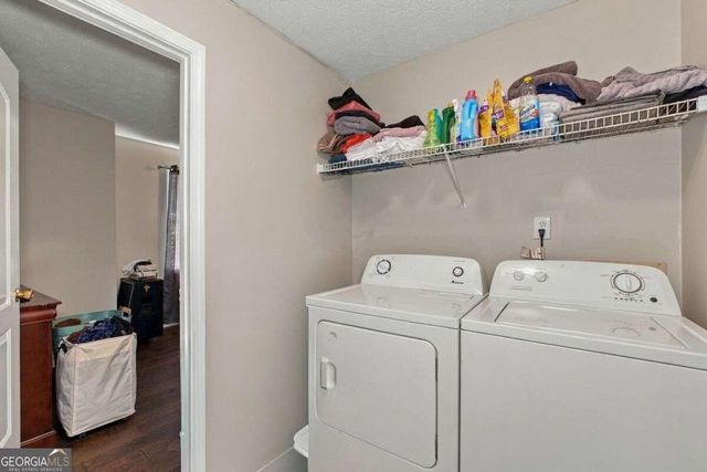 61 Oxford Brook Way, Lawrenceville, GA 30046