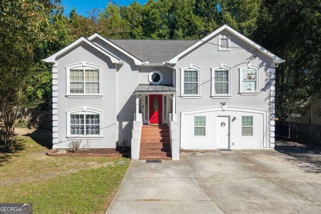 61 Oxford Brook Way, Lawrenceville, GA 30046