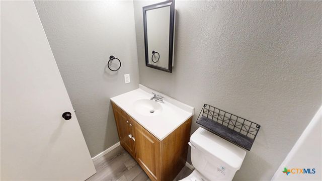 2107 Creekwood Drive, Killeen, TX 76543