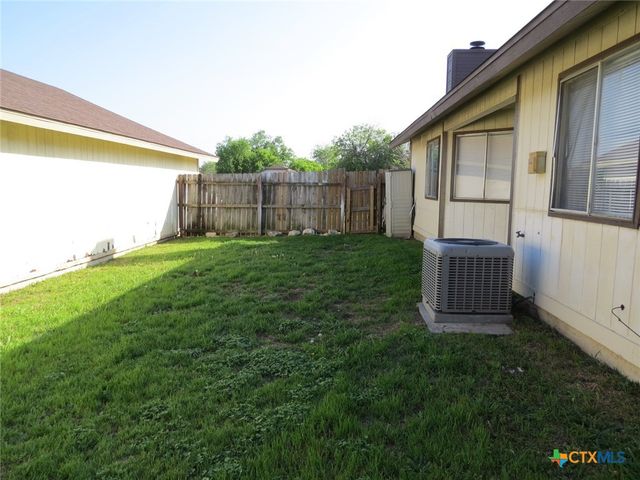 2107 Creekwood Drive, Killeen, TX 76543