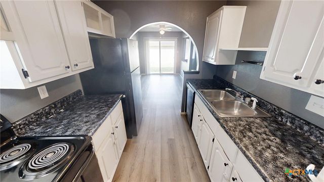 2107 Creekwood Drive, Killeen, TX 76543