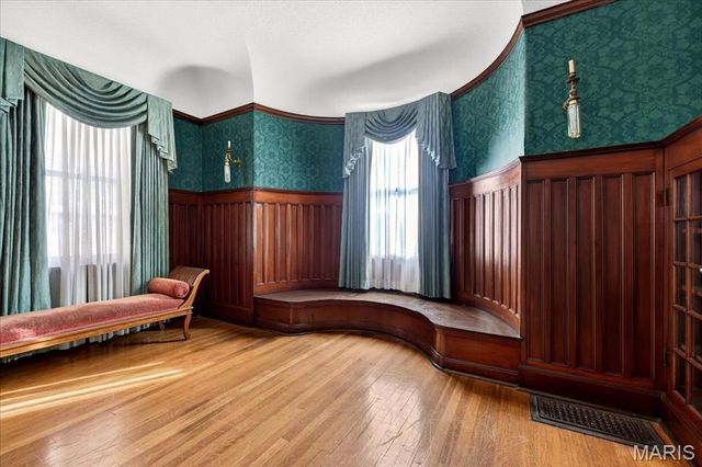 5103 Waterman Boulevard, St Louis, MO 63108