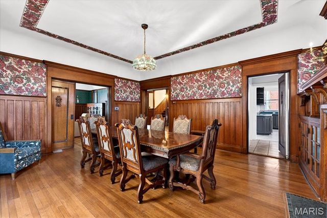 5103 Waterman Boulevard, St Louis, MO 63108