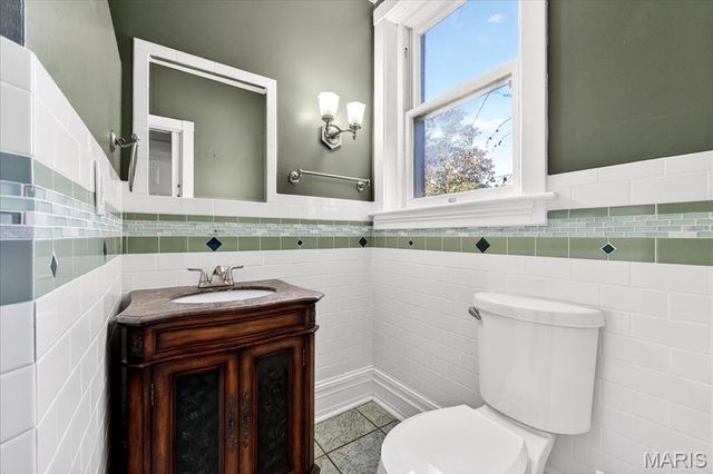 5103 Waterman Boulevard, St Louis, MO 63108