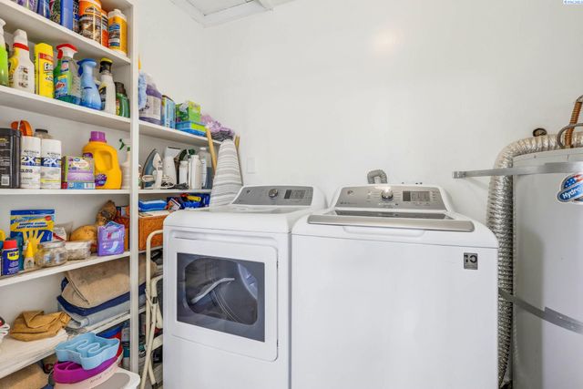 24 N Jean St., Kennewick, WA 99336