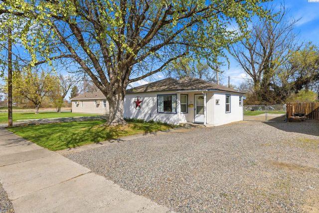 24 N Jean St., Kennewick, WA 99336