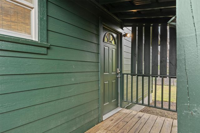 905 Payne Ave, Austin, TX 78757