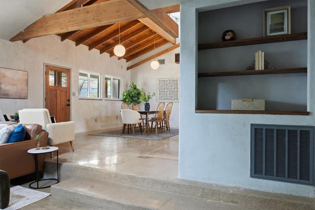 905 Payne Ave, Austin, TX 78757