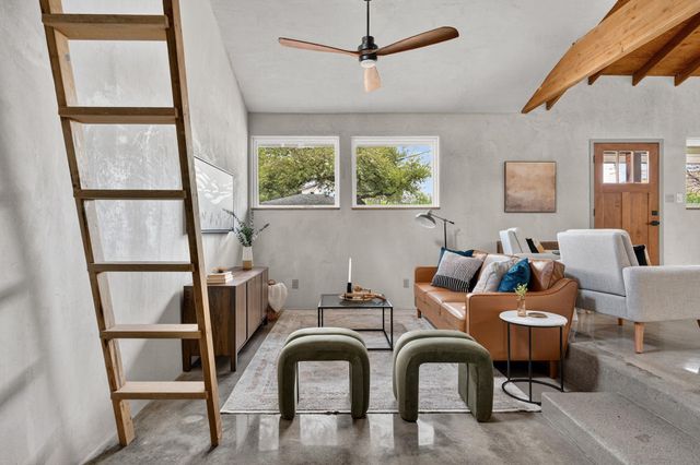 905 Payne Ave, Austin, TX 78757