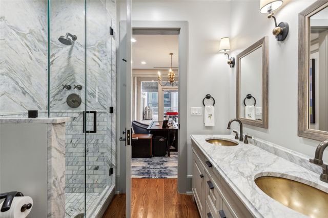 2300 Wolf Street 3D, Dallas, TX 75201