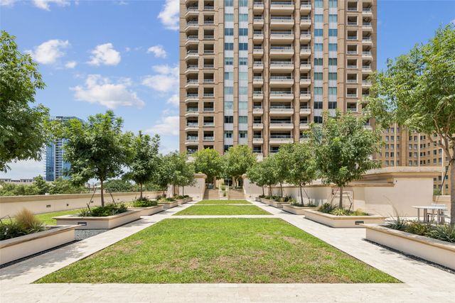 2300 Wolf Street 3D, Dallas, TX 75201