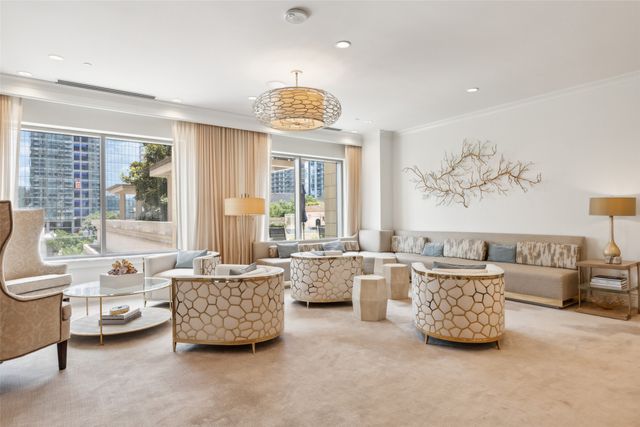 2300 Wolf Street 3D, Dallas, TX 75201