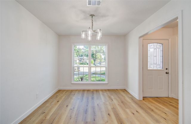 10730 Clear Cove Lane, Houston, TX 77041