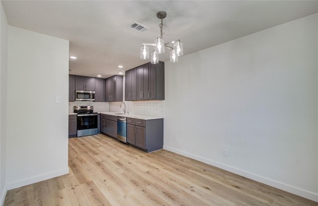 10730 Clear Cove Lane, Houston, TX 77041