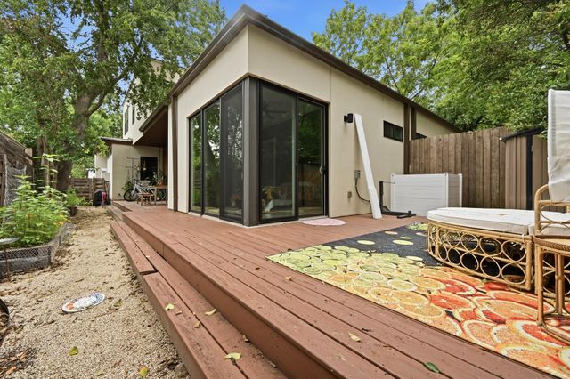 2714 Stacy LN B, Austin, TX 78704