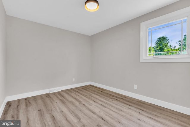 103 CARVER DR, Wenonah, NJ 08090