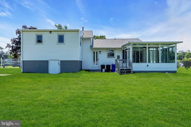 103 CARVER DR, Wenonah, NJ 08090