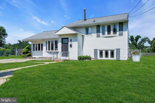 103 CARVER DR, Wenonah, NJ 08090