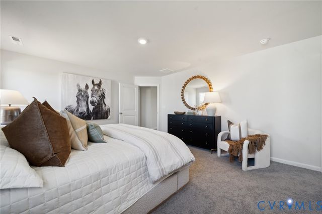 7024 Spike Rush Ct, New Kent, VA 23124