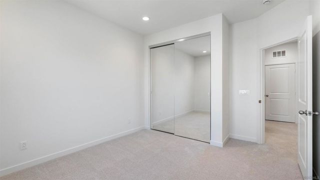 329 Ocotillo Gl, Escondido, CA 92025