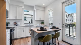 329 Ocotillo Gl, Escondido, CA 92025