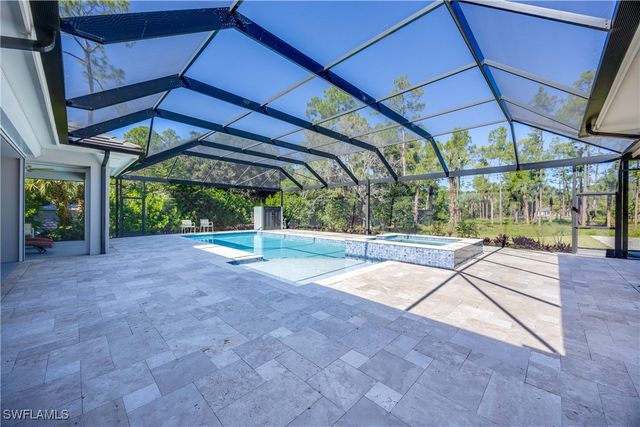 4885 Tamarind Ridge DR, Naples, FL 34119