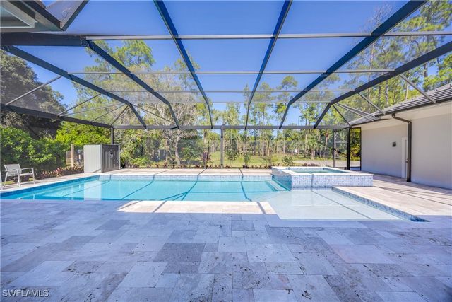 4885 Tamarind Ridge DR, Naples, FL 34119