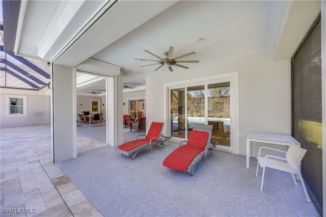 4885 Tamarind Ridge DR, Naples, FL 34119