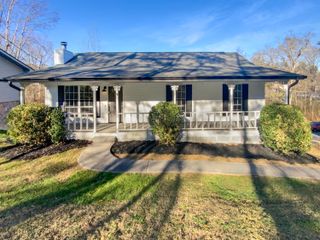 7511 Irongate Drive, Hixson, TN 37343
