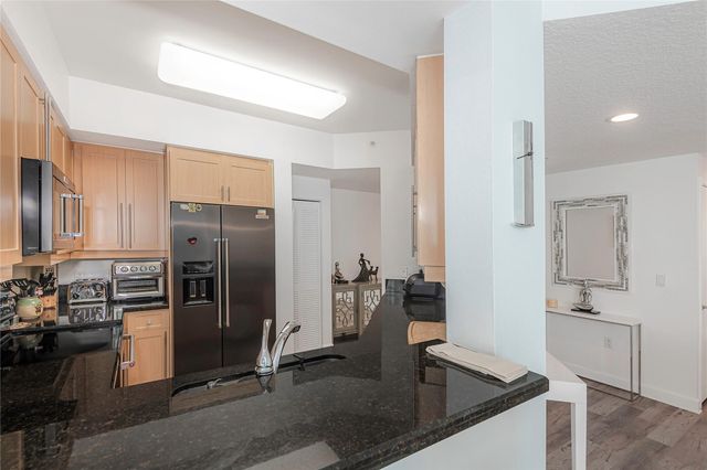 111 SE 8th Avenue 705, Fort Lauderdale, FL 33301