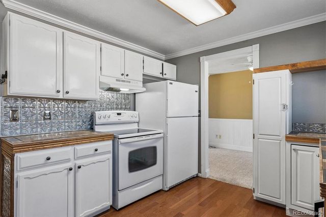 5845 W Morraine Avenue, Littleton, CO 80128